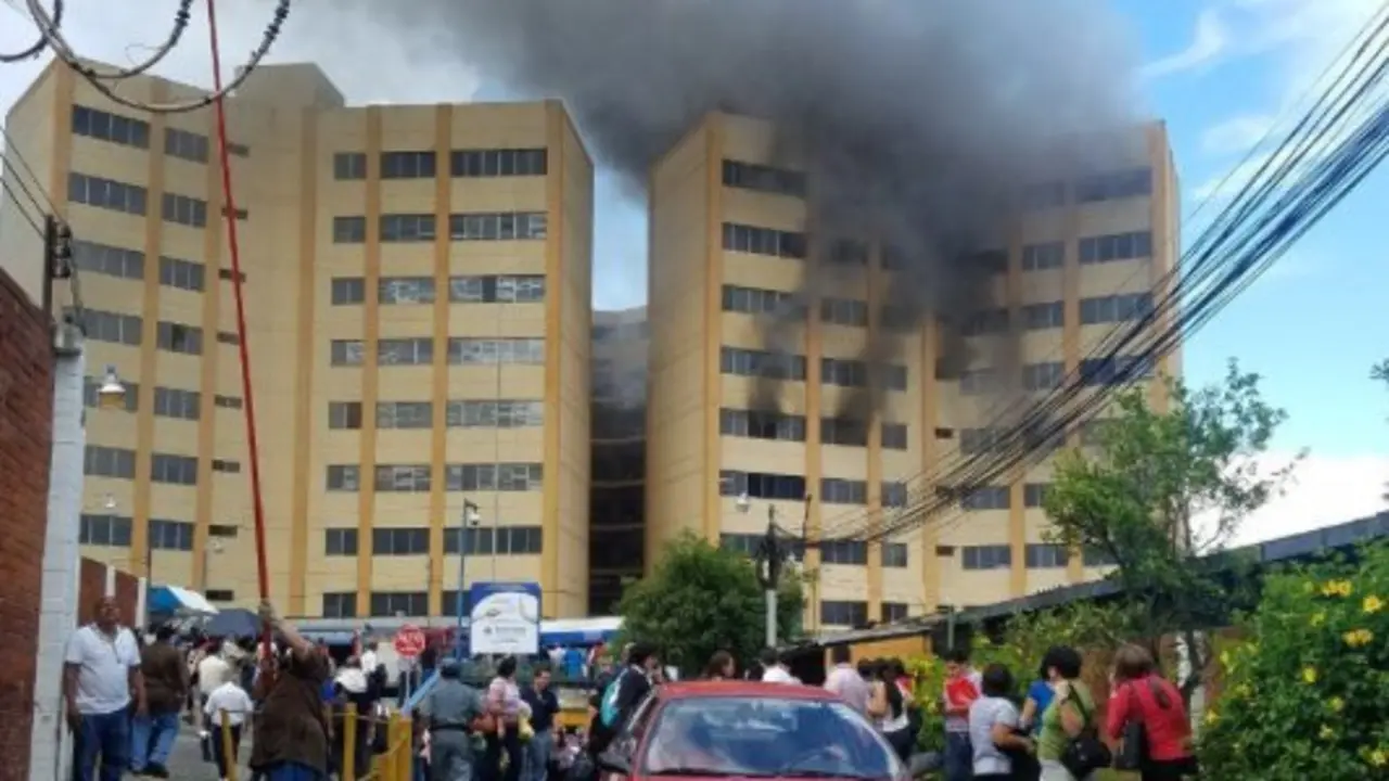 Incendio en Tres Torres, ministerio de Hacienda