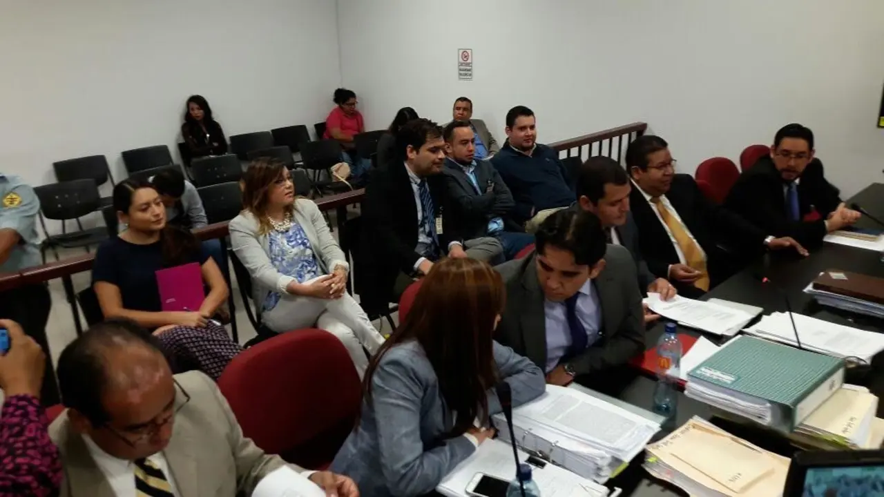 Vista p&uacute;blica del caso "troll center"