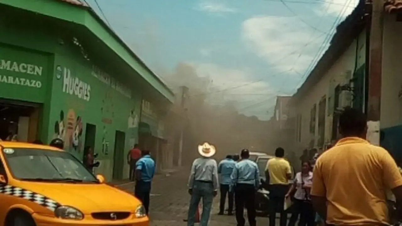Incendio en Chalatenango