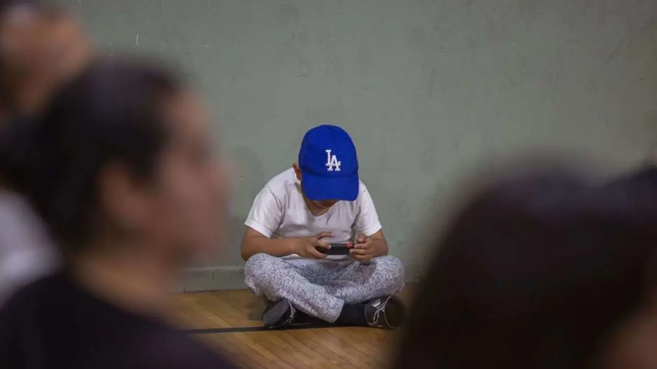 Ni&ntilde;o inmigrante