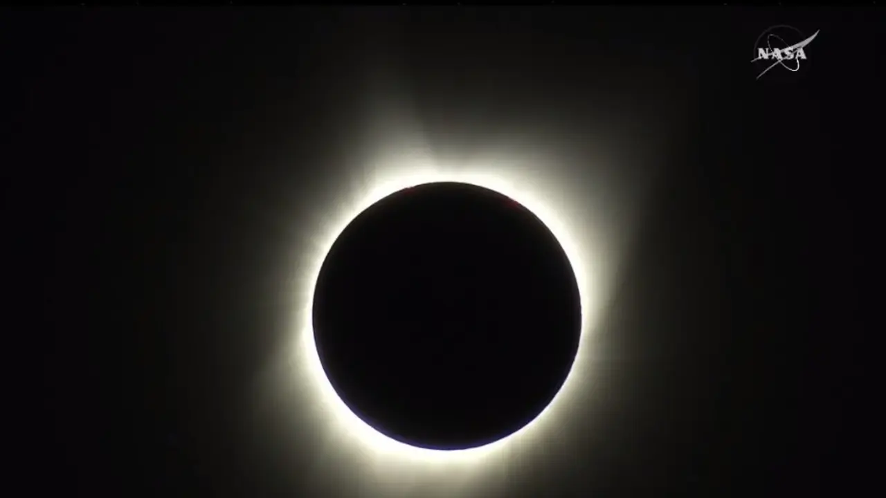 Eclipse solar