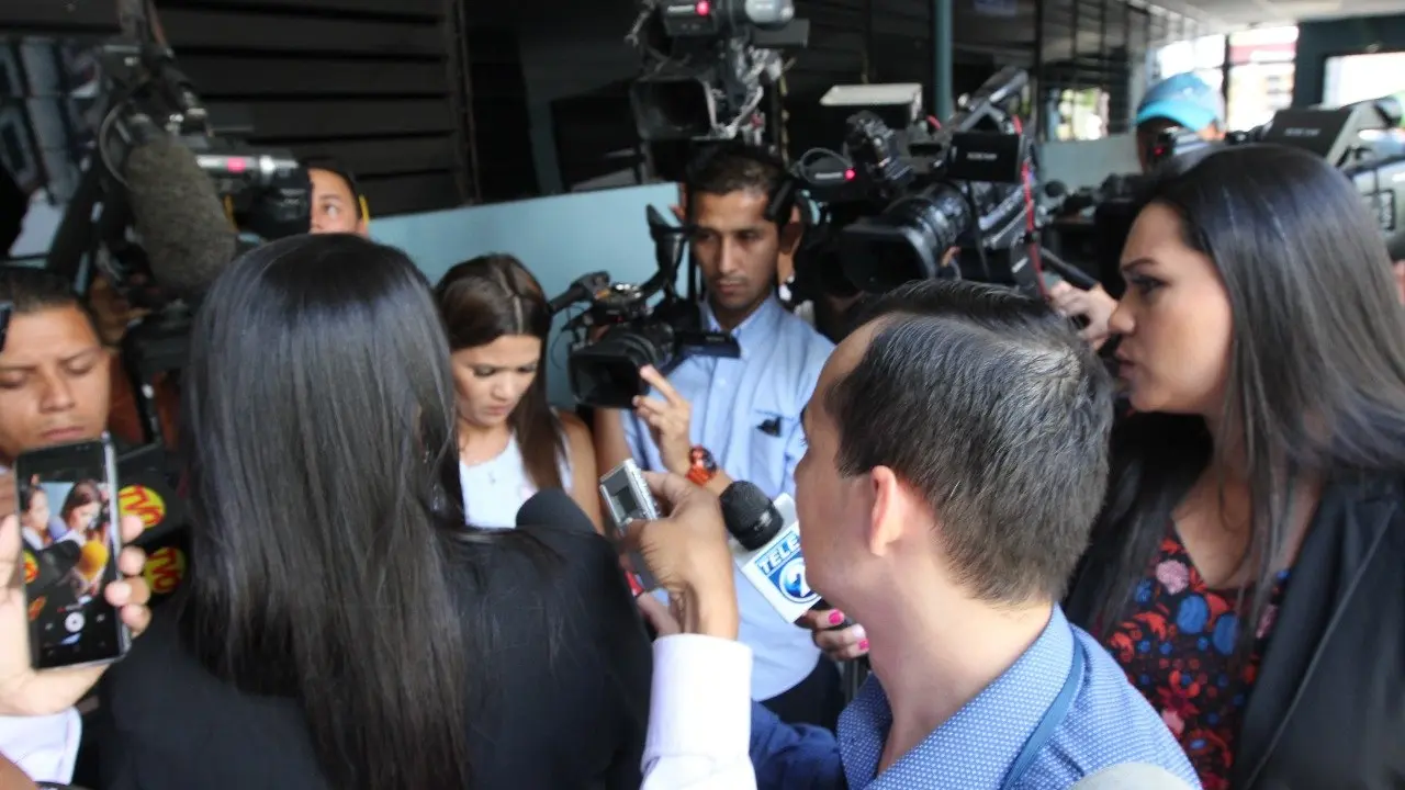 eaa80937-9b56-4f46-a618-1a2b356a38d0