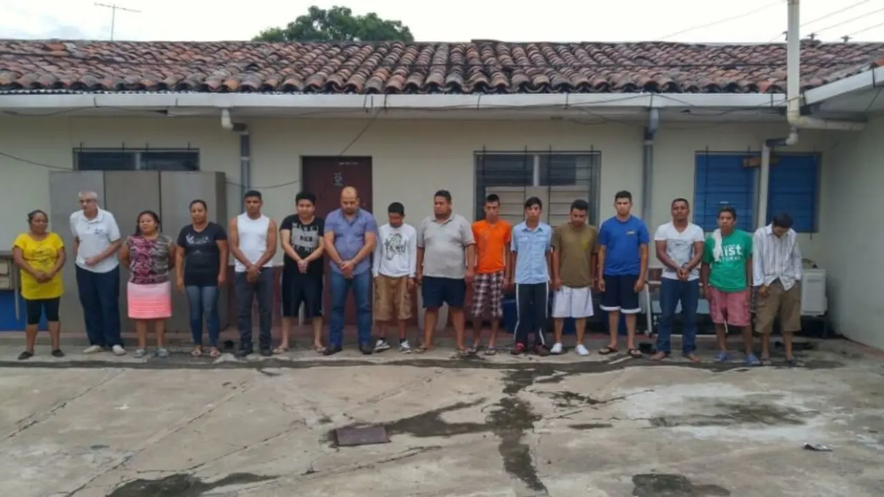 18 detenidos en San Vicente