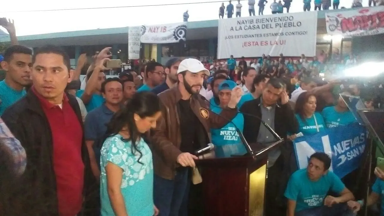 Nayib Bukele en la UES