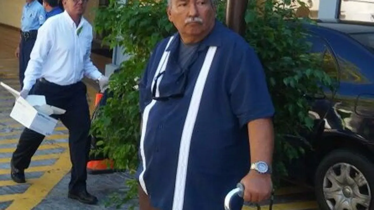 Nelson Humberto Flores Ayala suegro de Toby