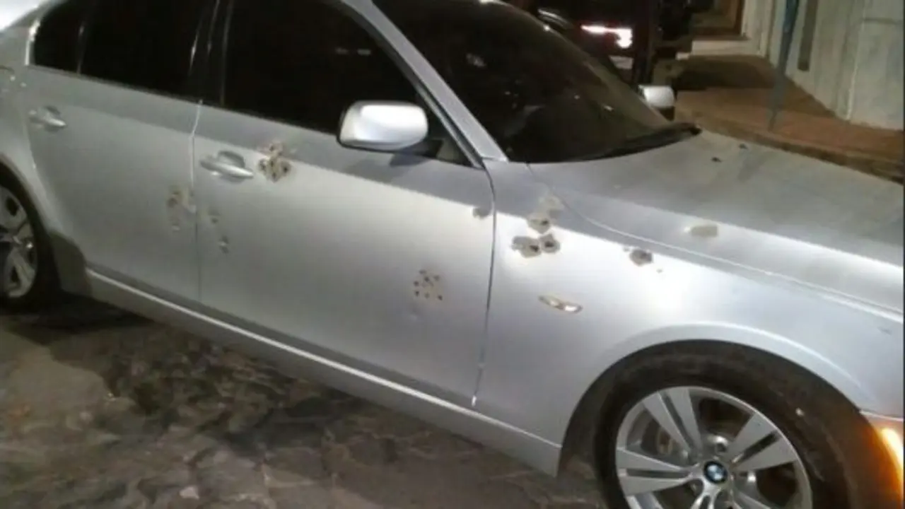 Carro de diputado Parlacen tiroteado