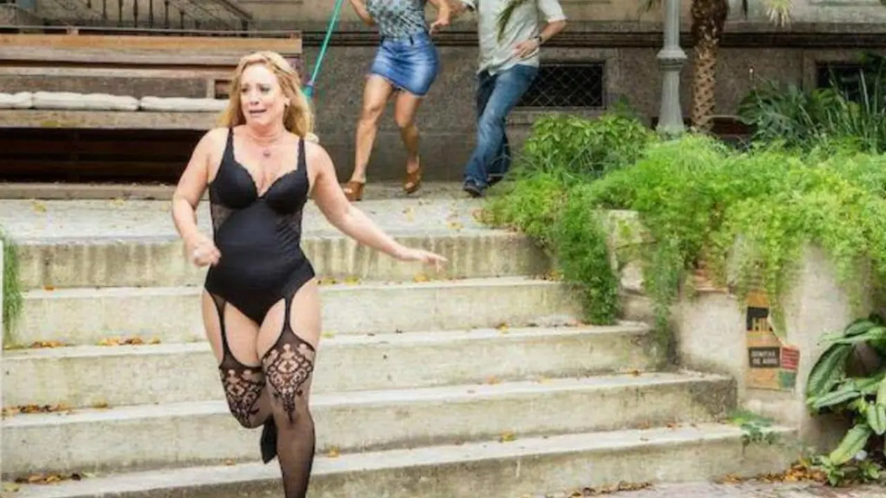 dt.common.streams.StreamServer