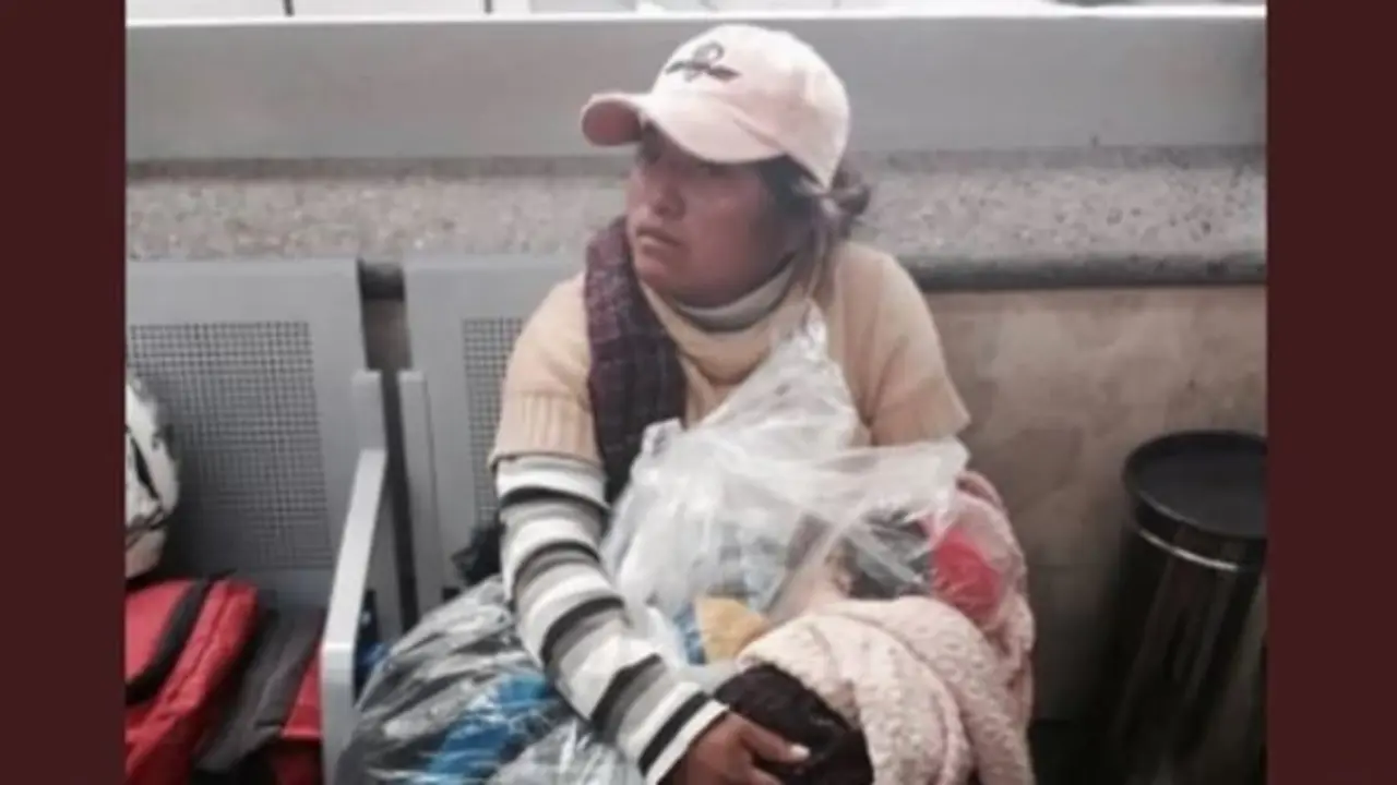 mujer ni&ntilde;o muerto