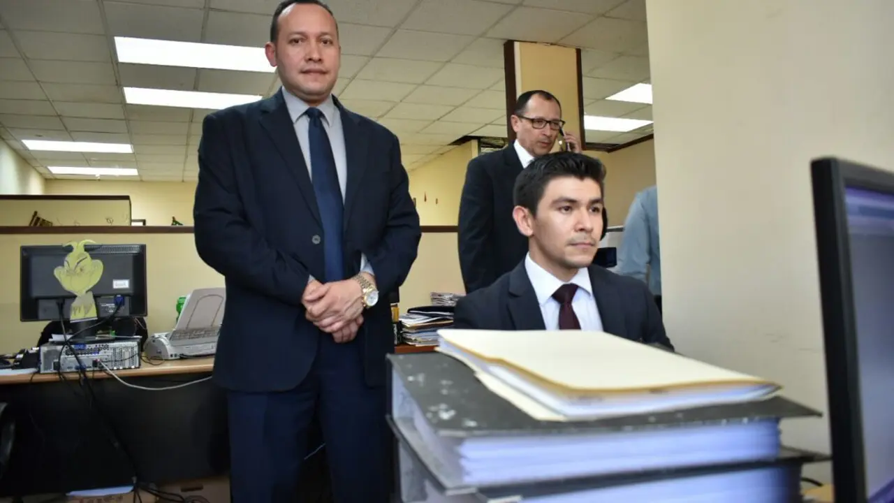 Director de intereses de la Sociedad