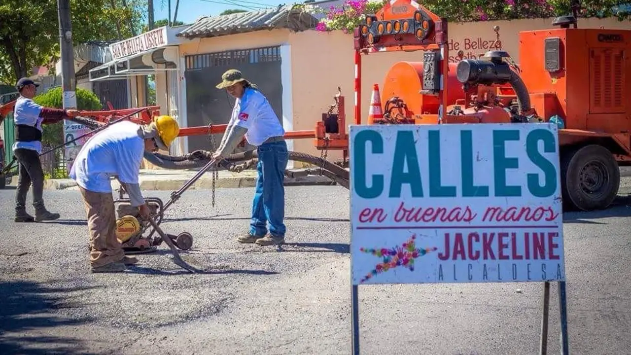 Recarpeteo en San Salvador