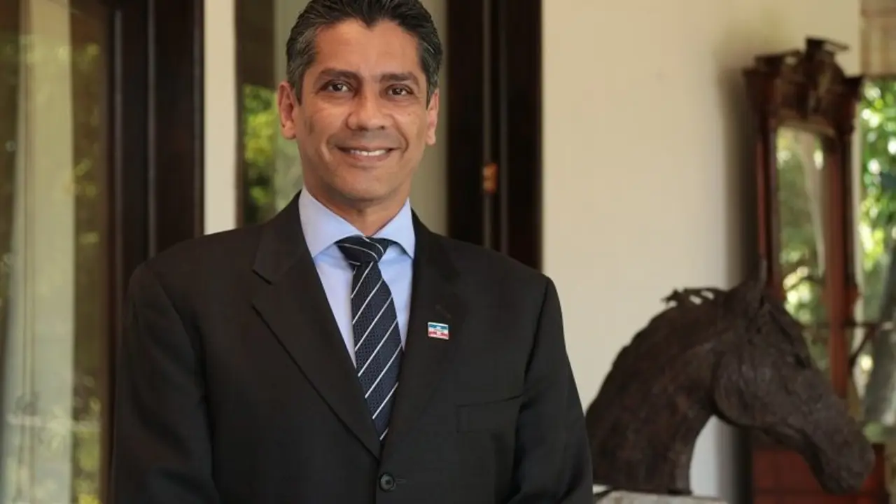 gustavo lopez davidson