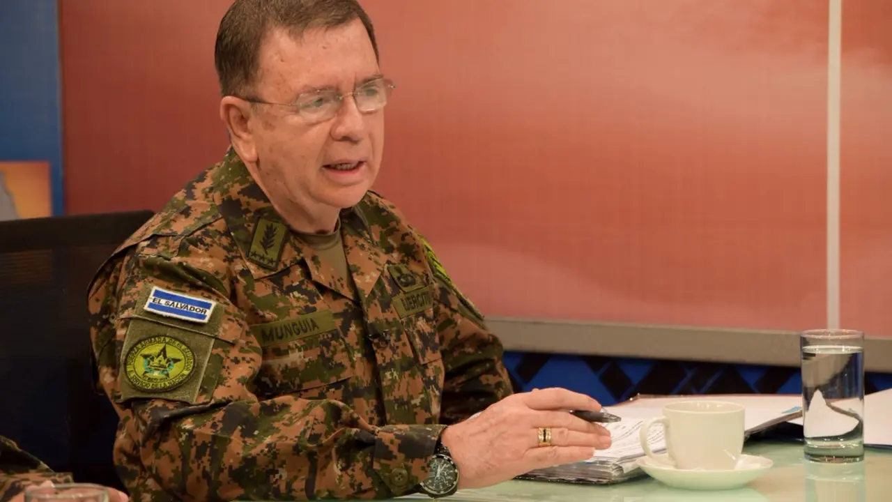 Mungu&iacute;a Payes4