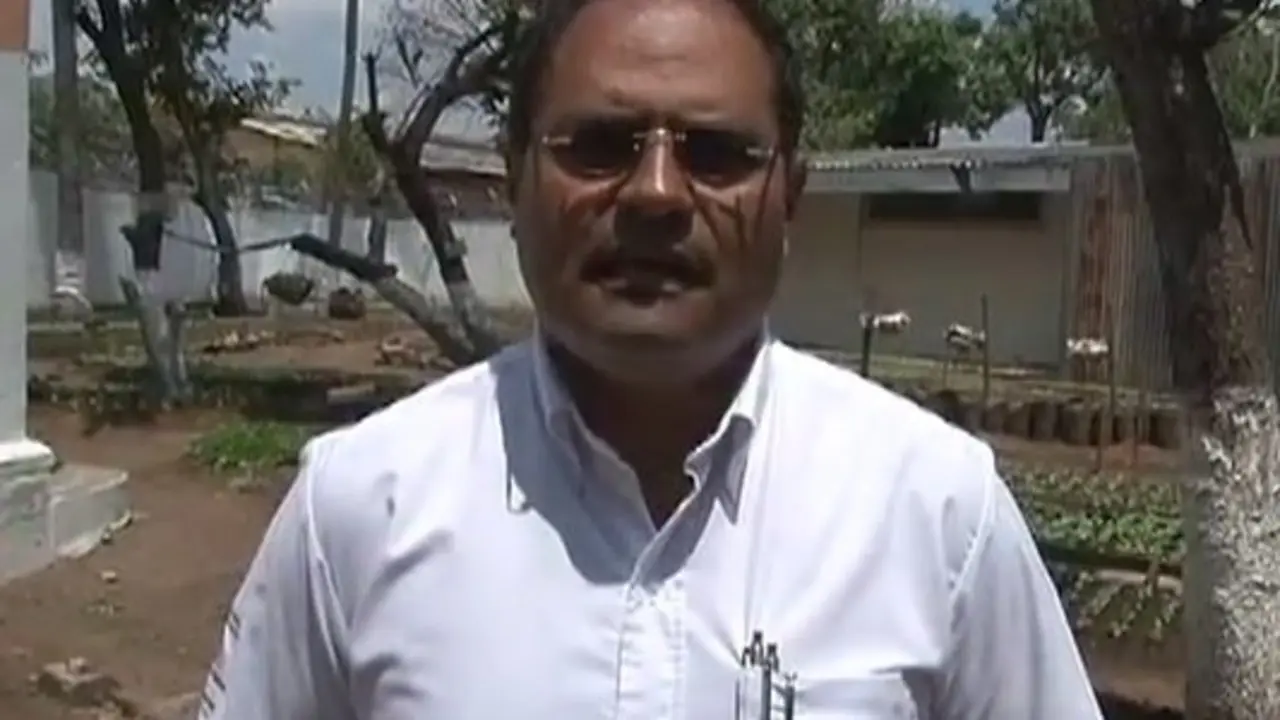 Orlando El&iacute;as Molina, subdirector de centros penales