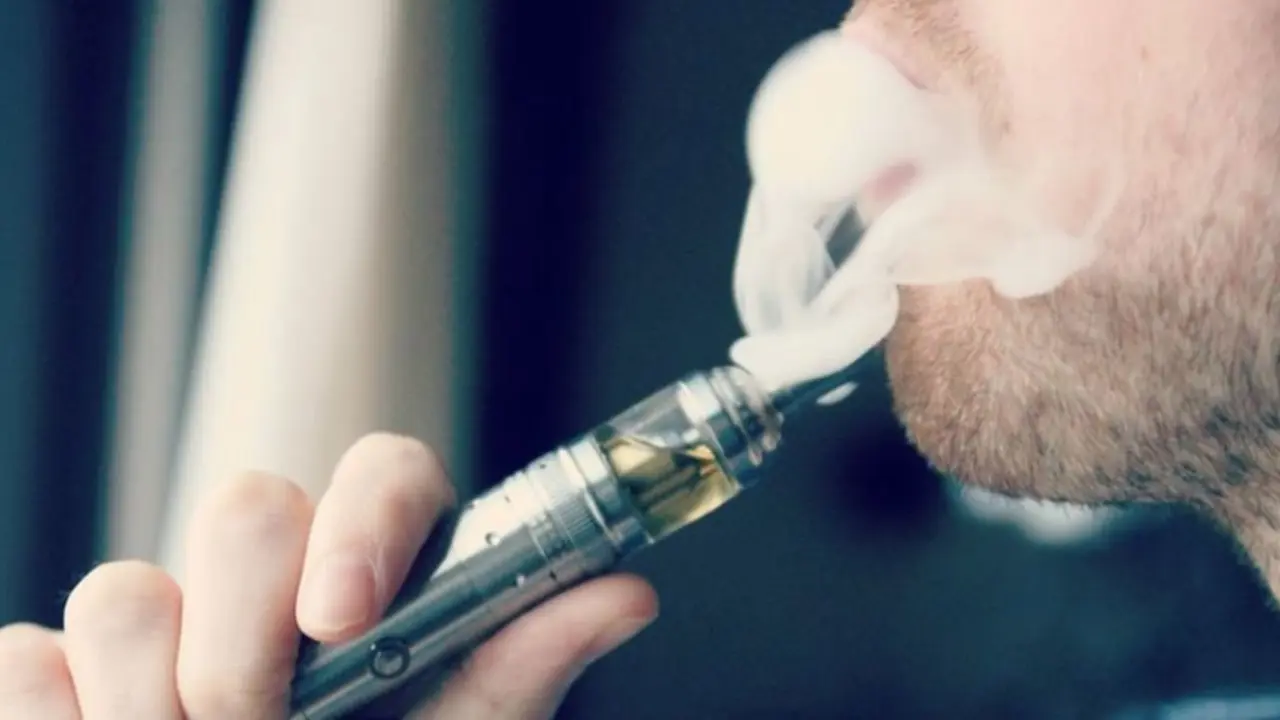 Cigarro electr&oacute;nico