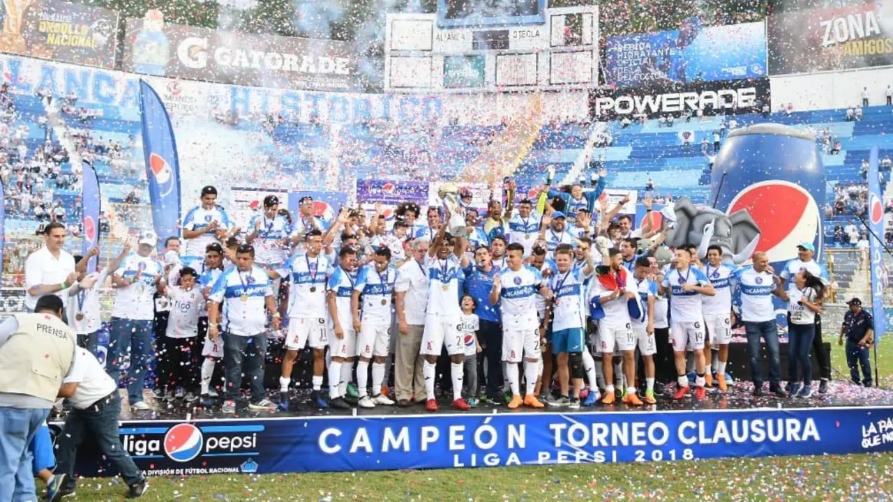 Alianza campe&oacute;n