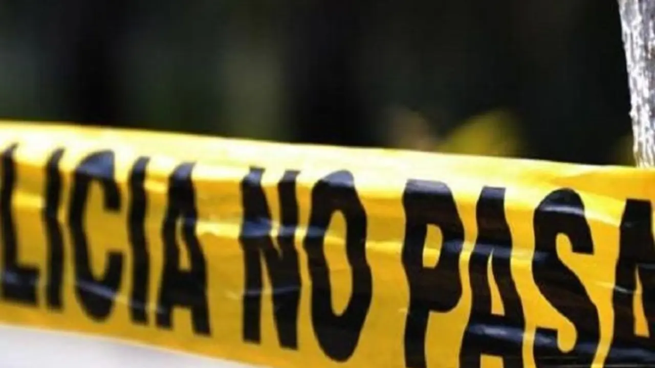 no-pasar-policia-cinta-amarilla