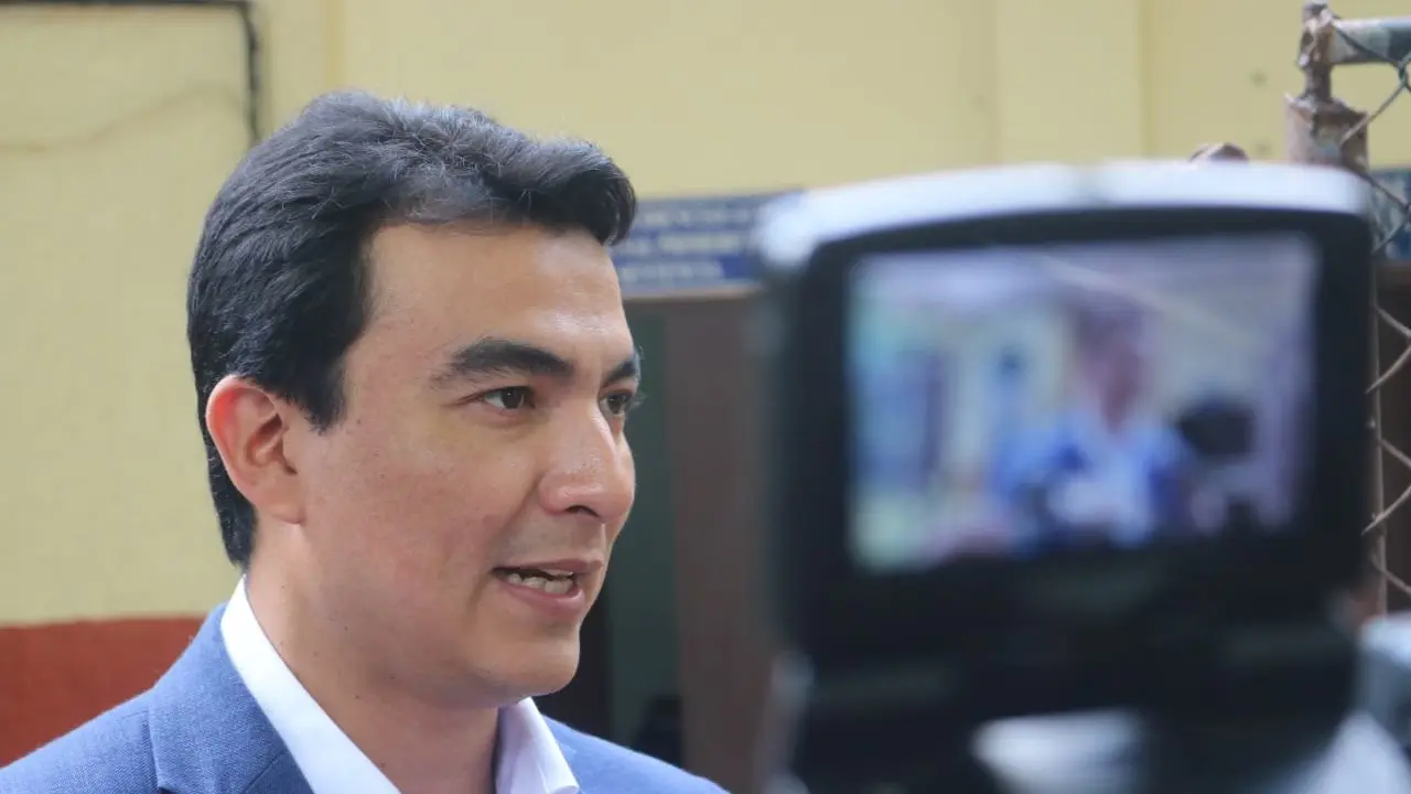 209adc07-a52d-4d4f-8c7b-9d94d327025a