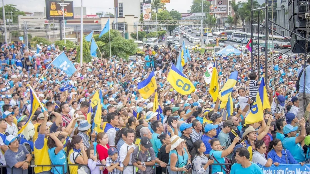 36763920_10216076185592394_8632730354806947840_n