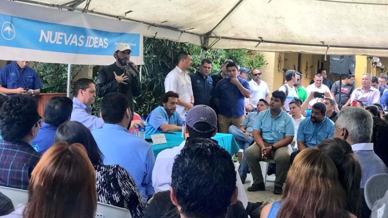 Bukele en reuni&oacute;n con Nuevas Ideas
