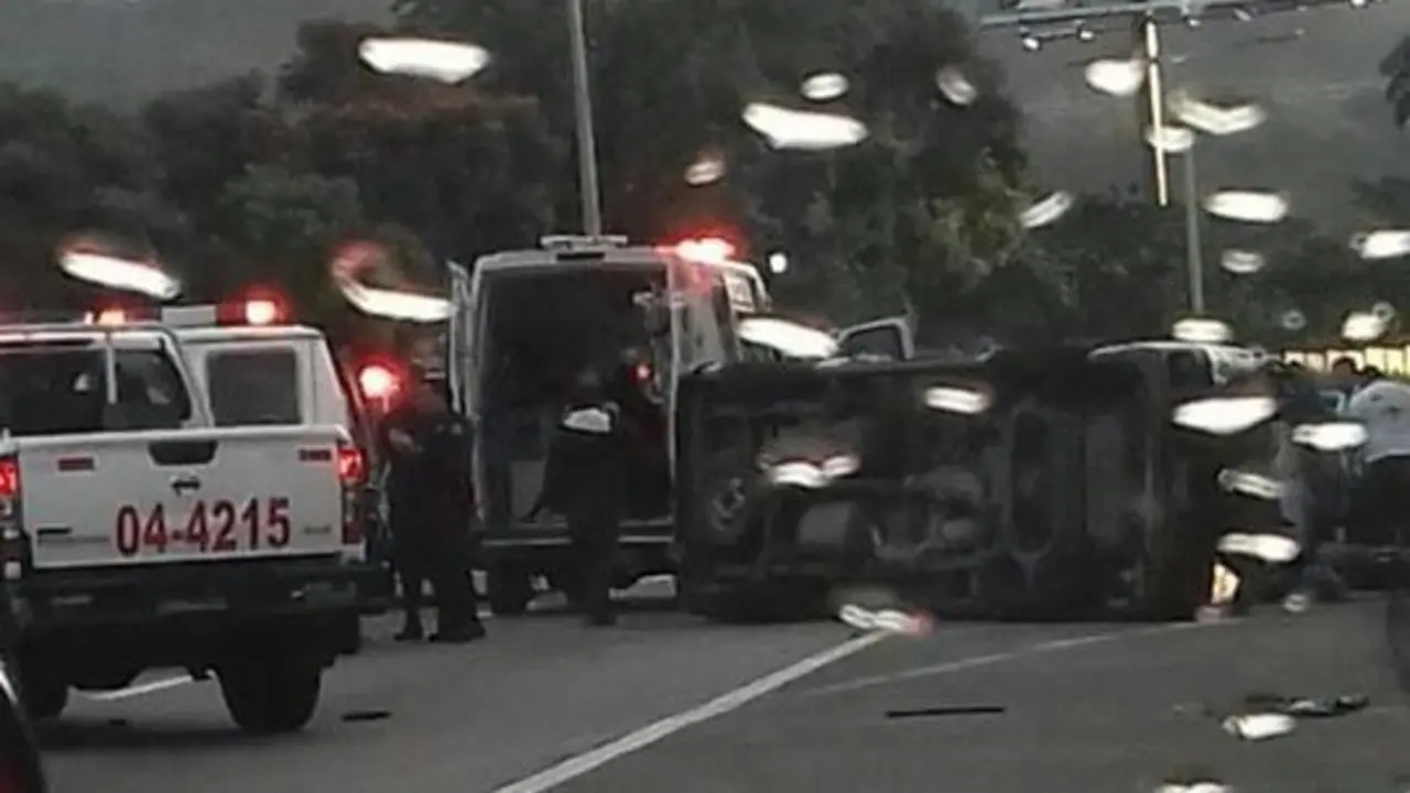 Accidente en Monse&ntilde;or Romero