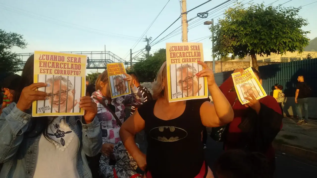 Protesta en Isidro Men&eacute;ndez