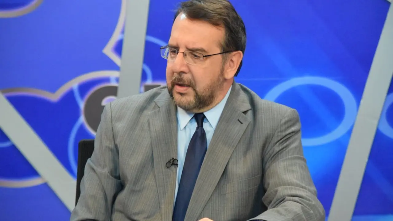 Fort&iacute;n Maga&ntilde;a en 8 en punto