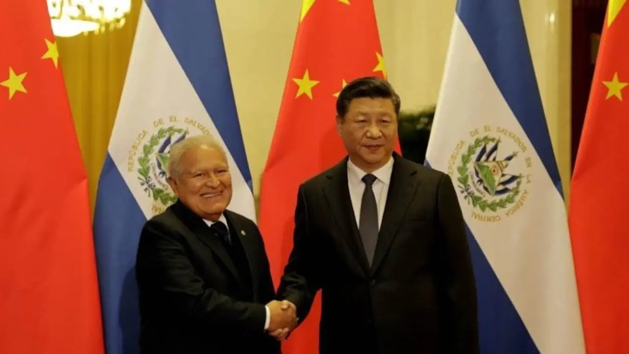 S&aacute;nchez Ceren y el presidente Chino