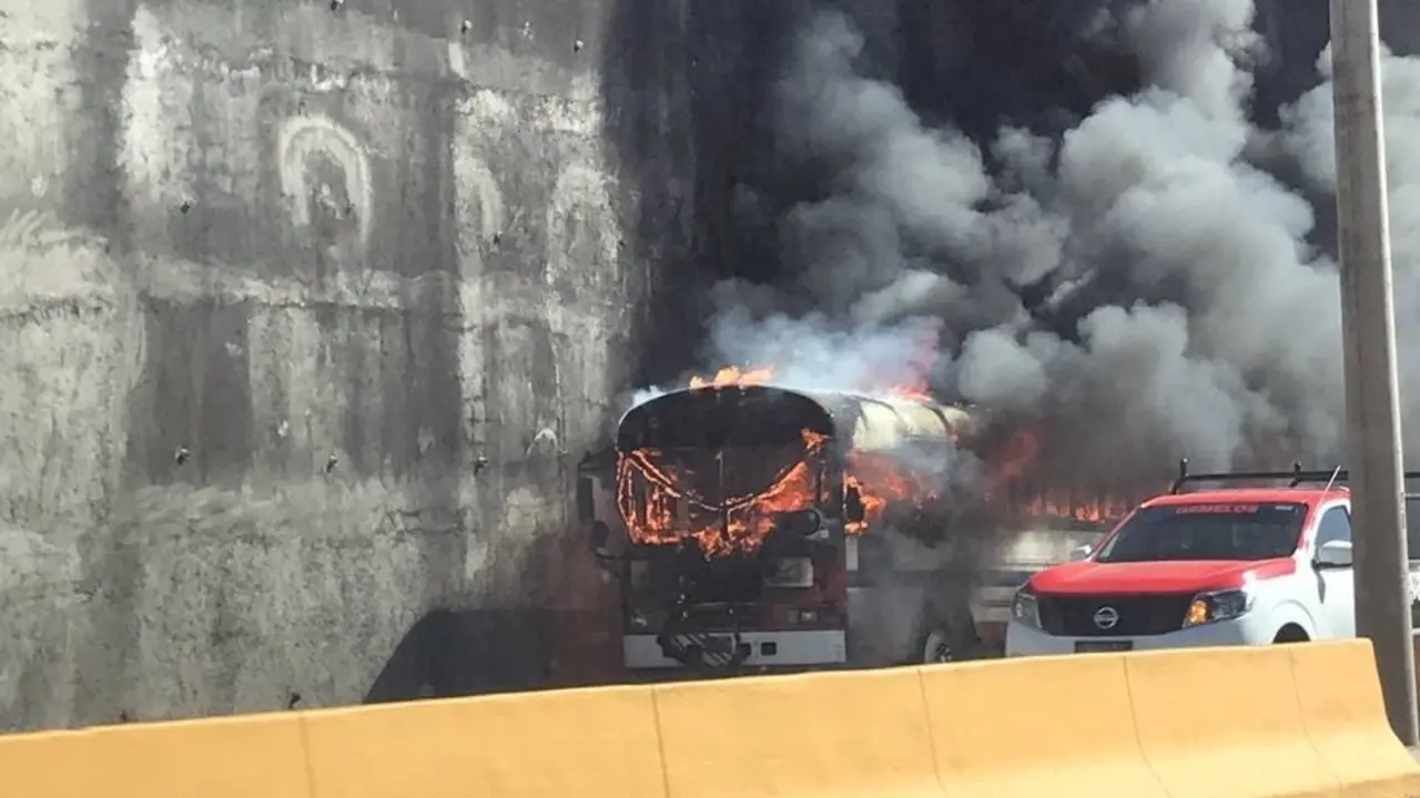 Bus en la Monse&ntilde;or Romero