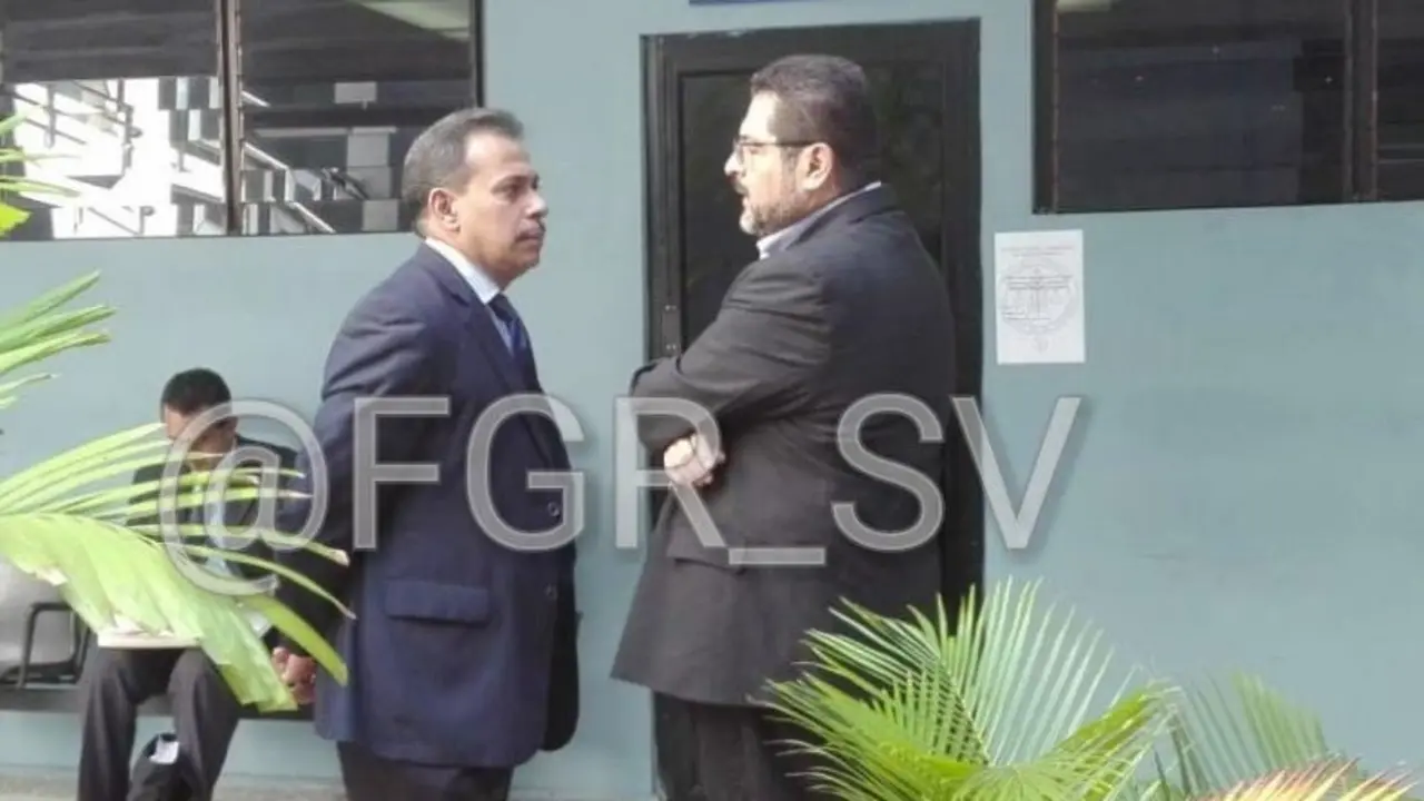 Rodil Hern&aacute;ndez  Nelson Rauda