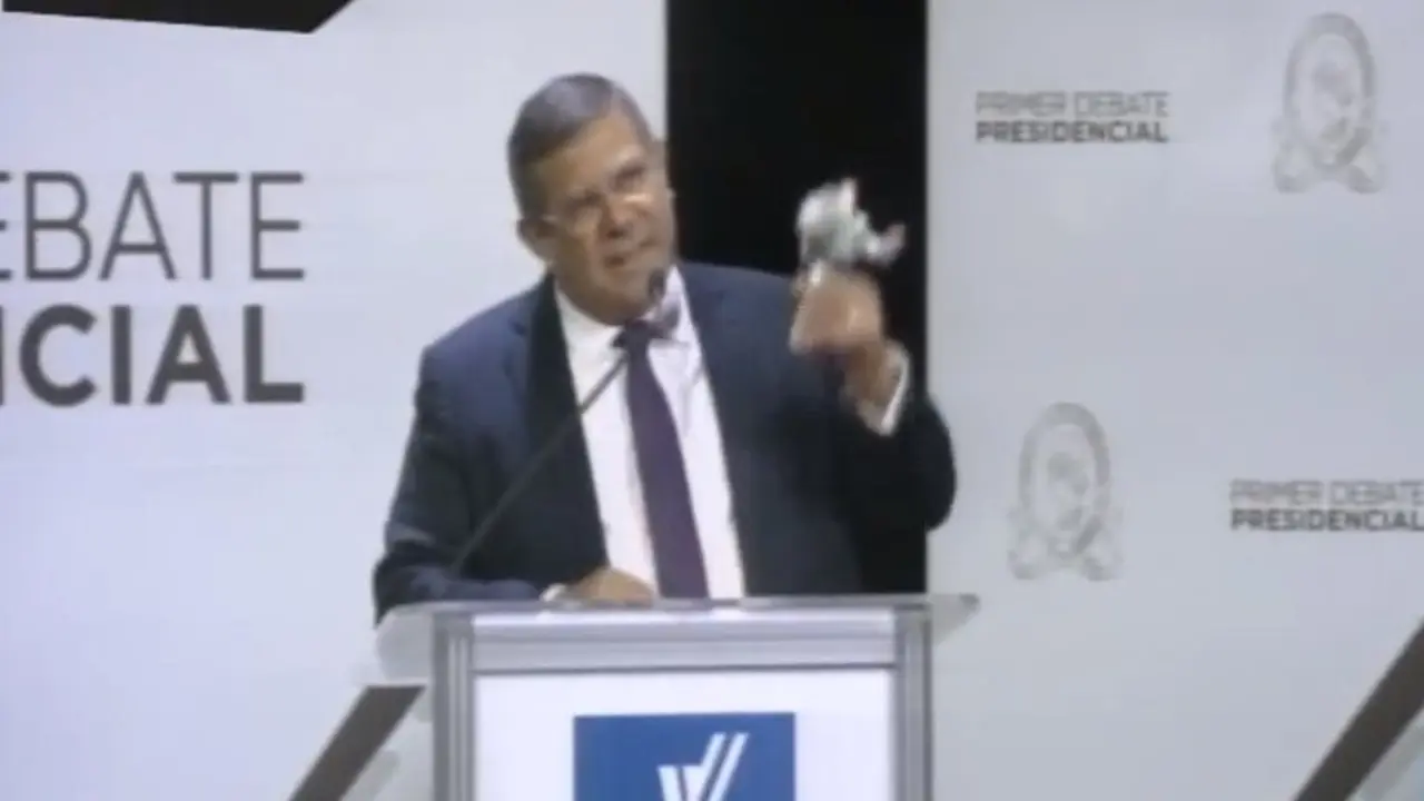 Josu&eacute; Alvarado y el Buzz