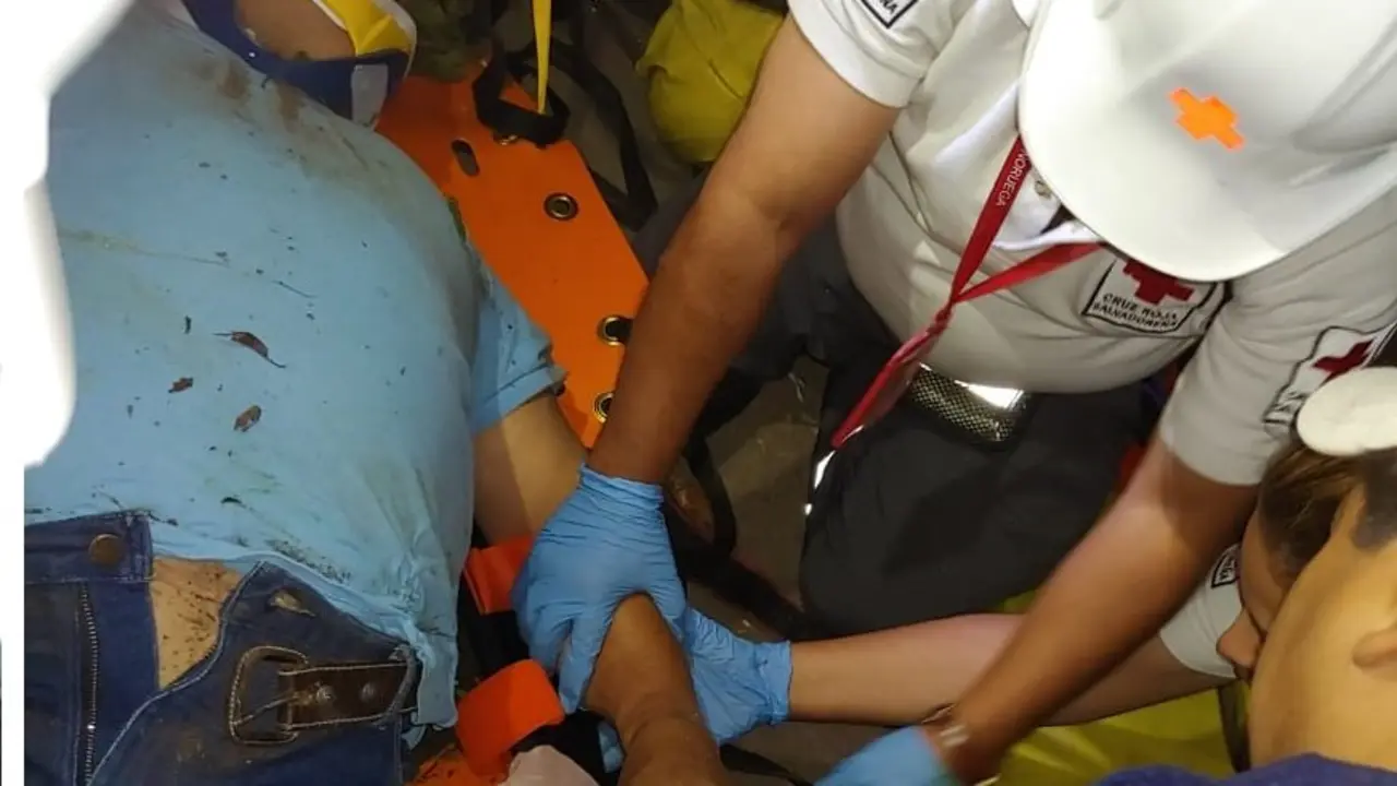 Rescate de hombre en Boquer&oacute;n