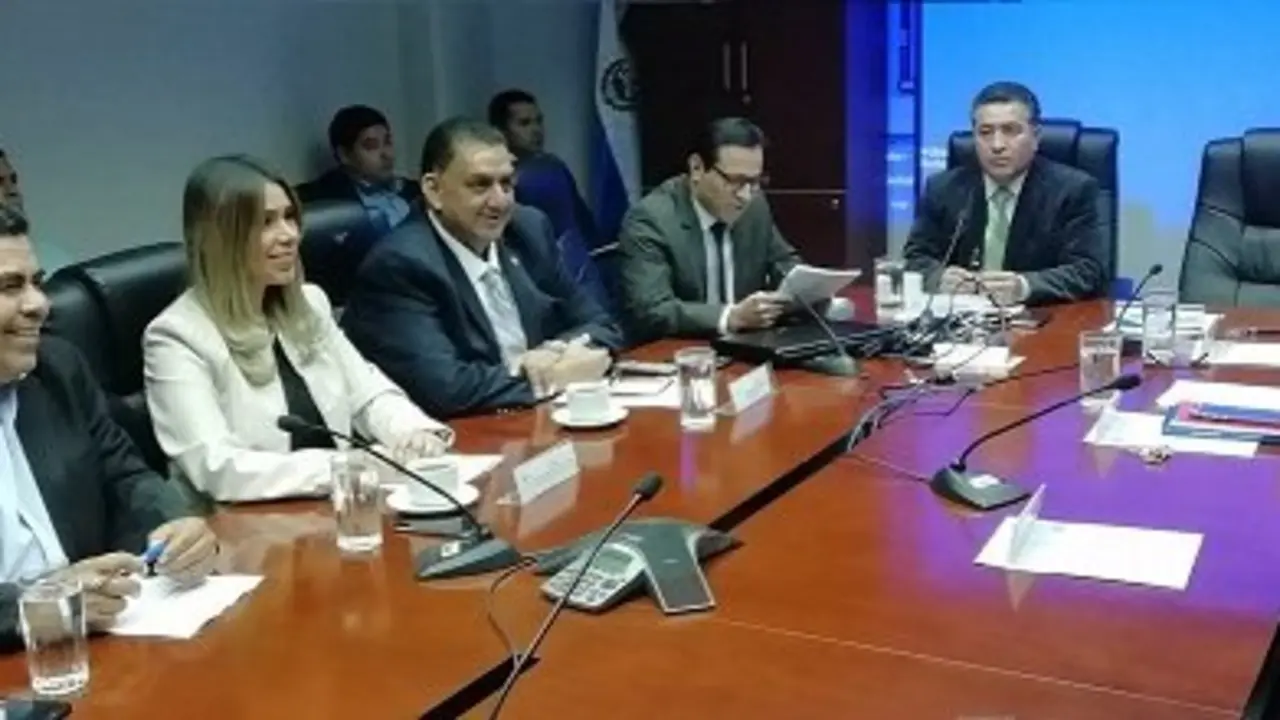 Comisi&oacute;n de reformas electorales