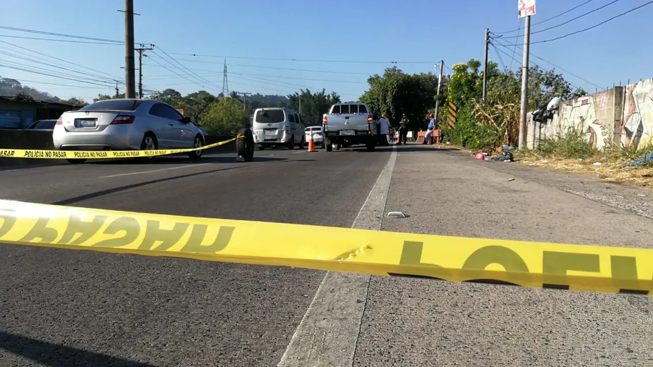 Foto cortes&iacute;a