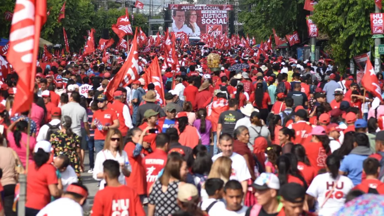 Cierre de campa&ntilde;a FMLN