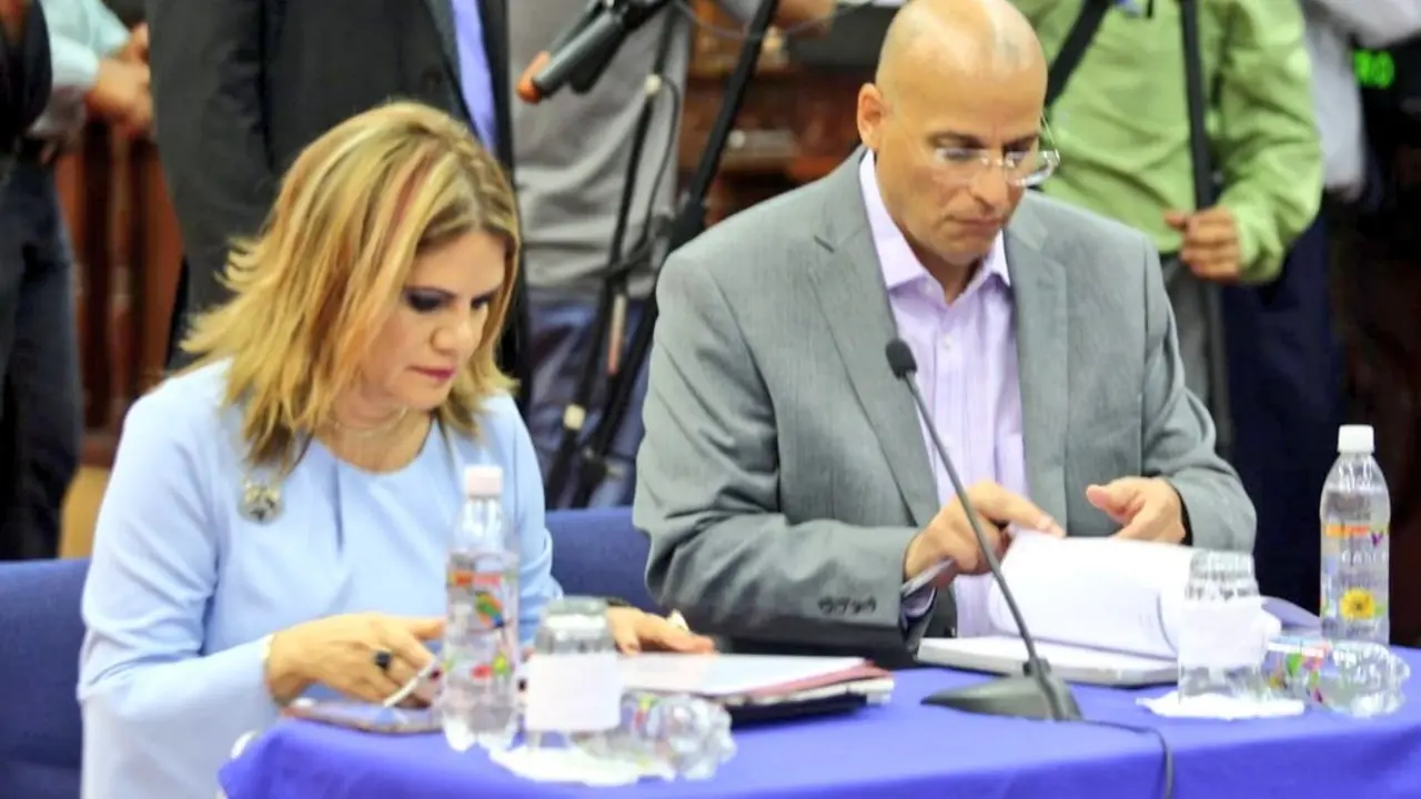 se&ntilde;alado 0111