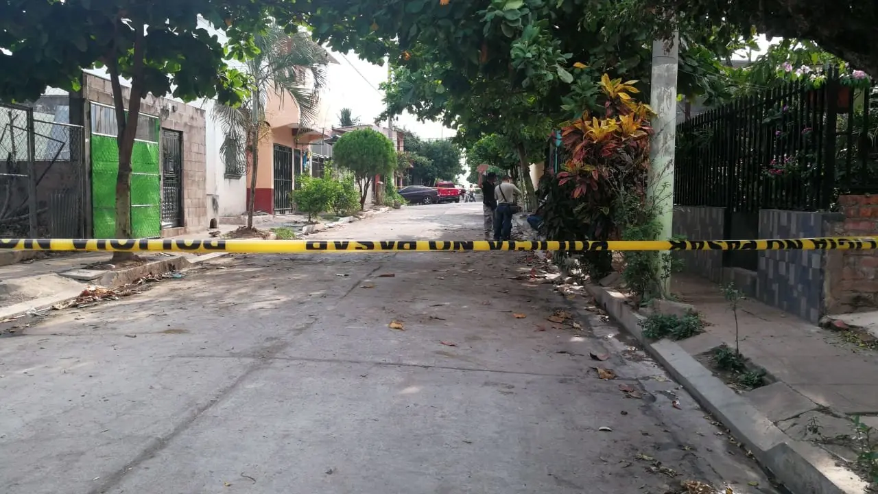 Escena de Polic&iacute;a en San Juan Nonualco