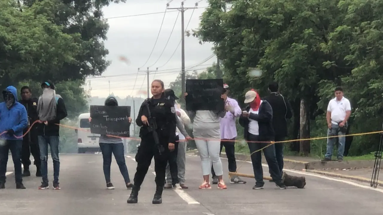 Carretera Comalapa protesta
