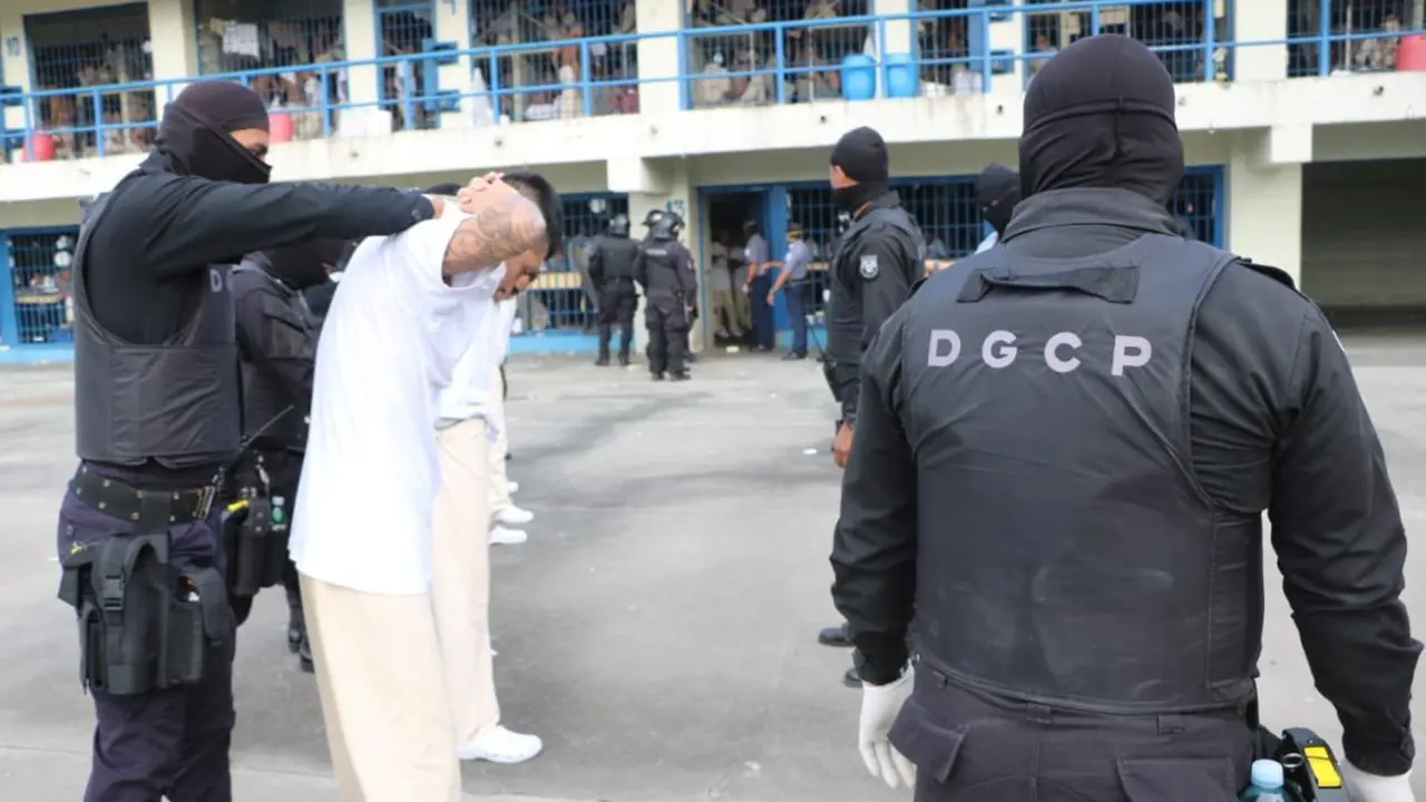 Pandilleros removidos