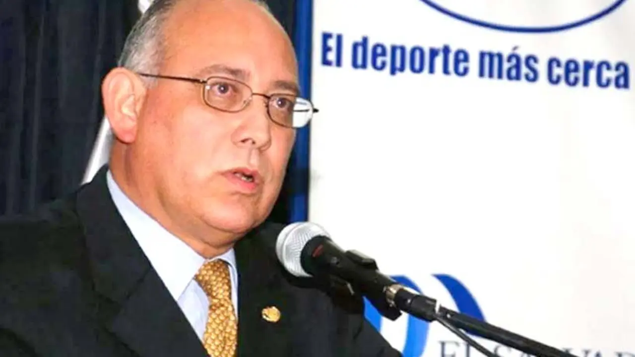 Fiscal&iacute;a demanda al expresidente del INDES Jorge Ernesto Hern&aacute;ndez Isussi 2