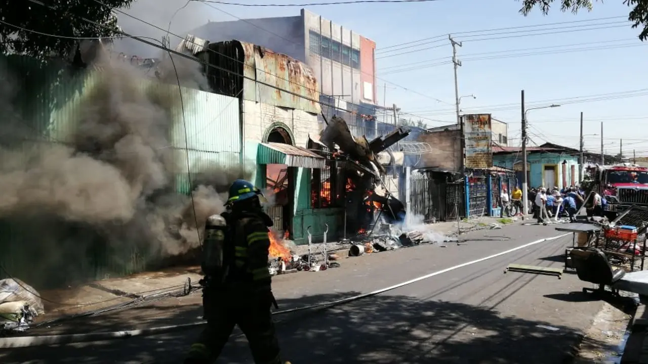 Incendio en S&iacute;var2