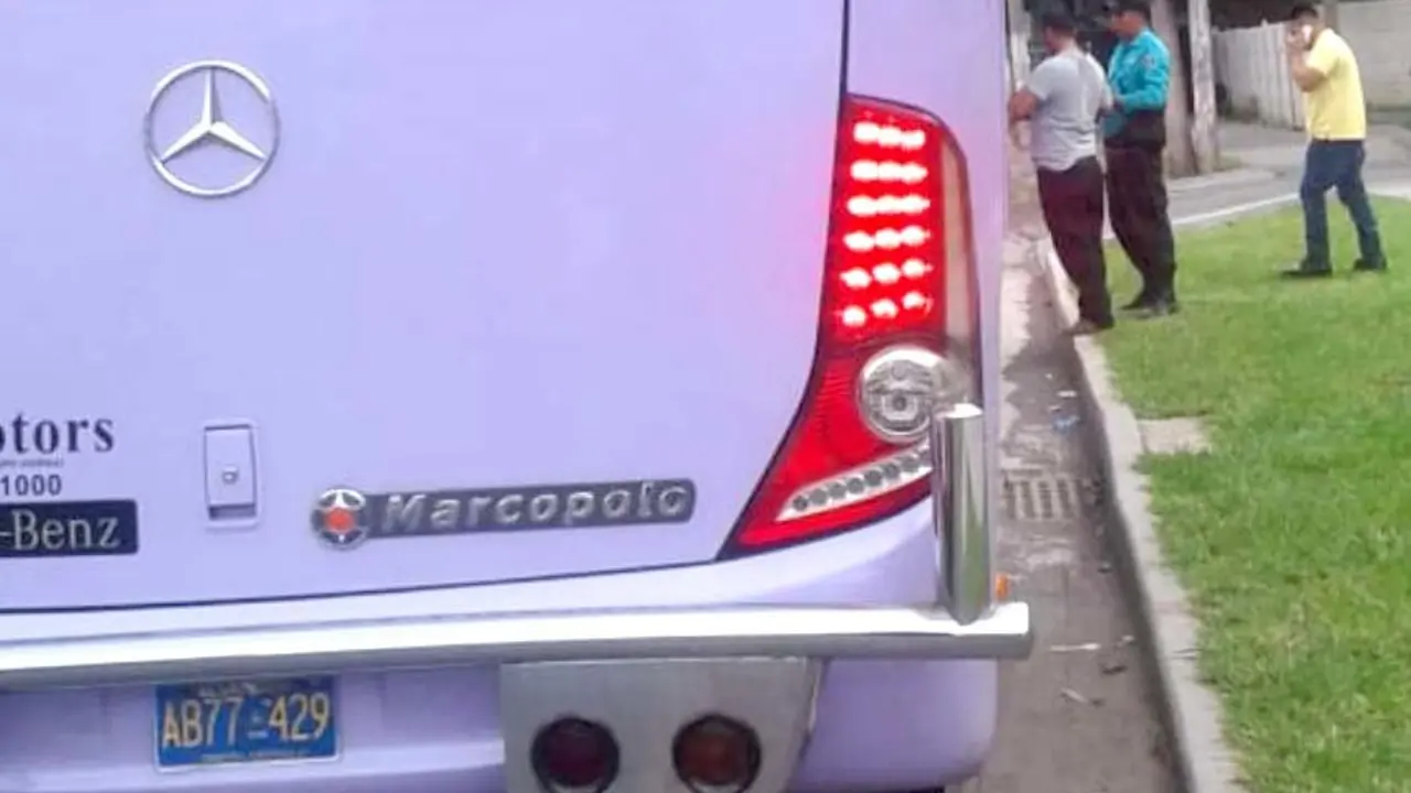 Multado por lanzar basura en San Miguel