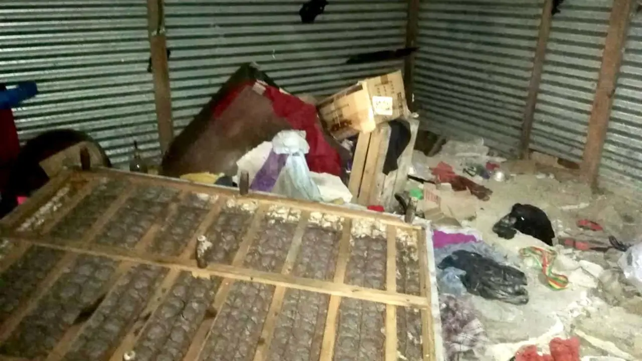 Casa Destroyer en zona del Mercado Tinetti 2