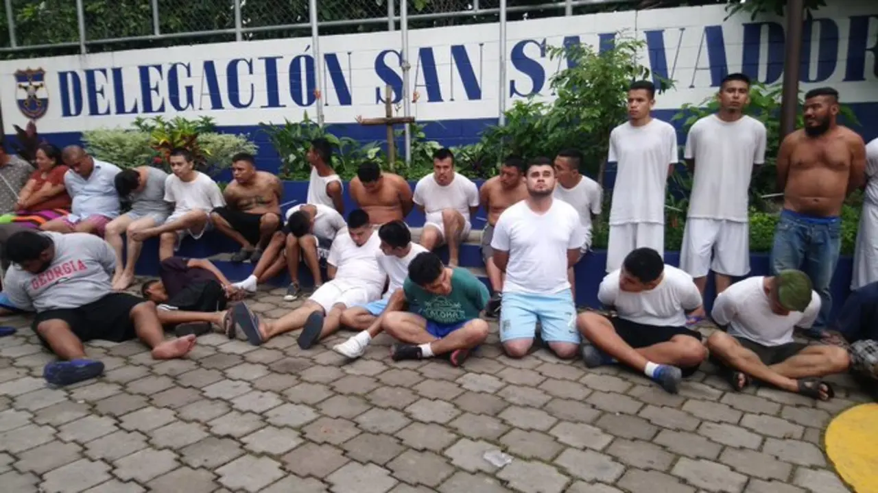 Capturados en San Salvador