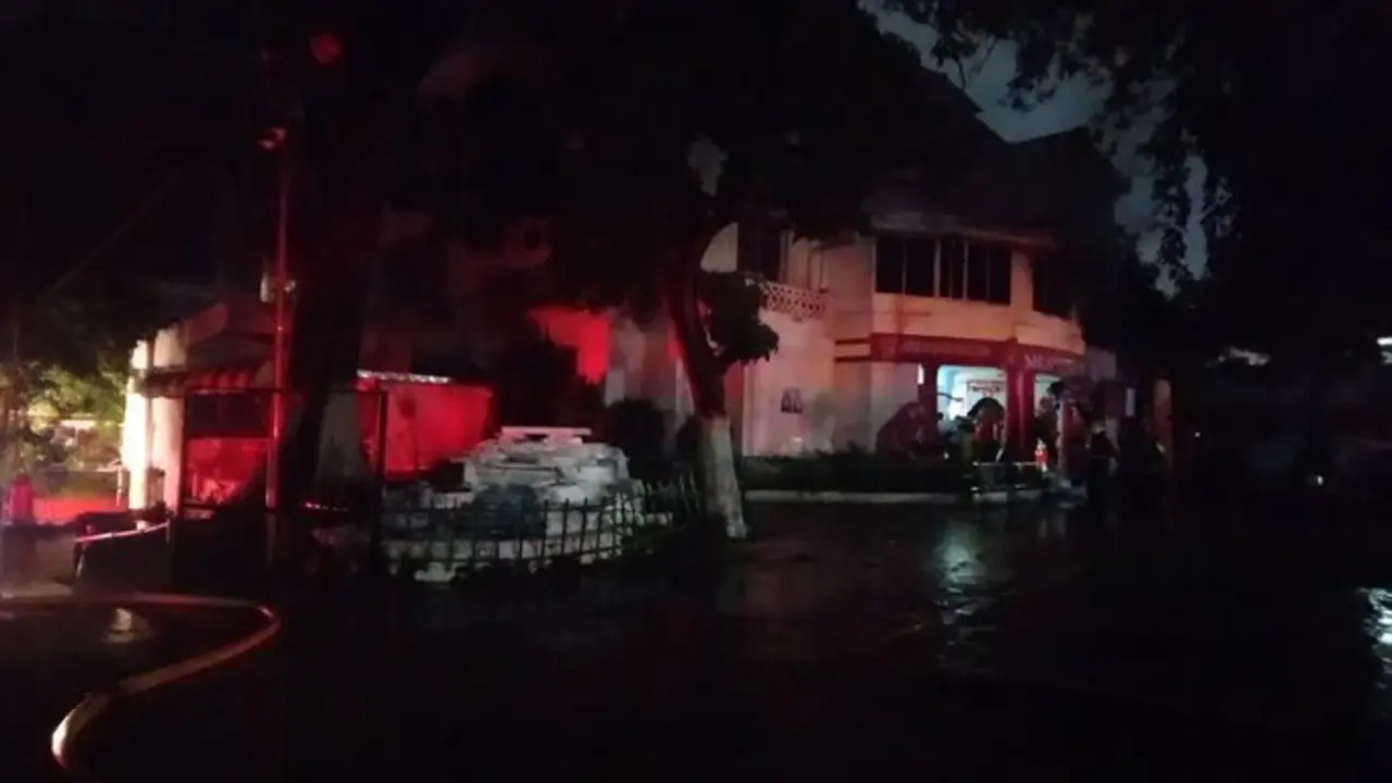 Incendio Shopping Center