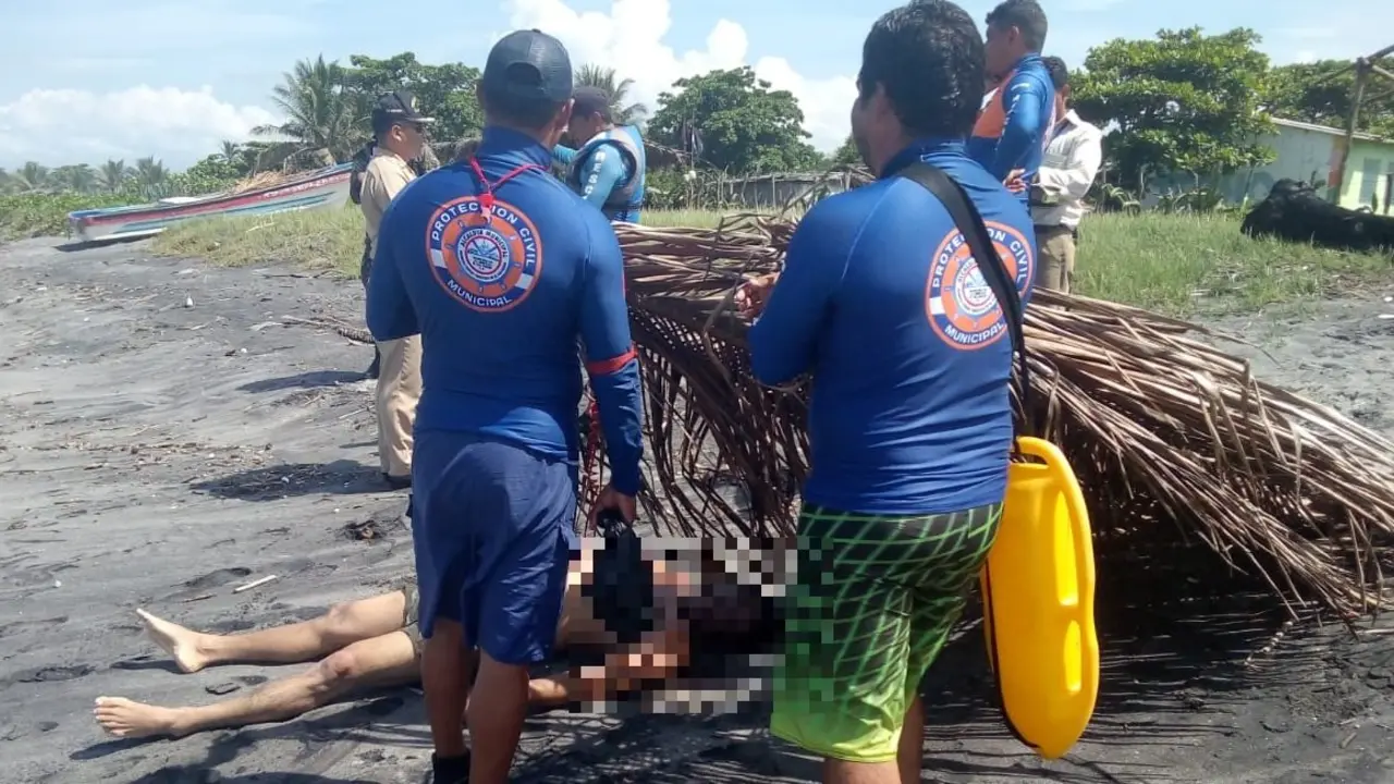 Cuerpo recuperado de hombre en playa San Diego