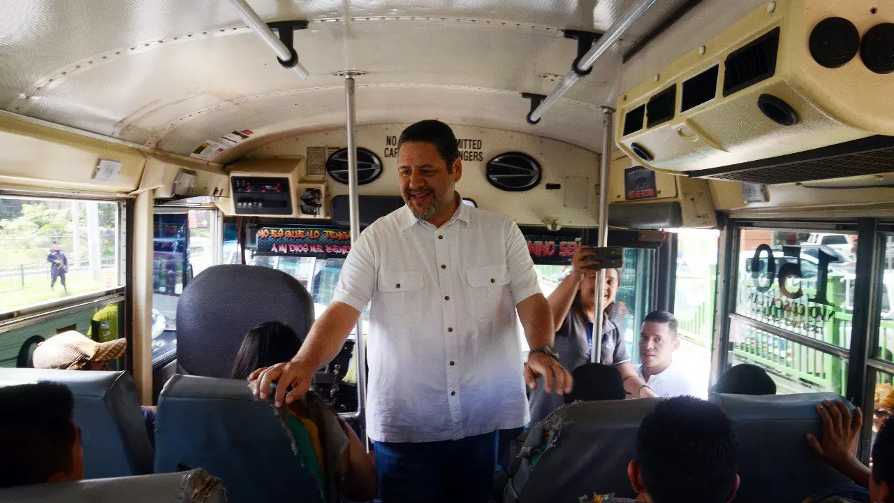 Ra&ugrave;l Ju&aacute;rez