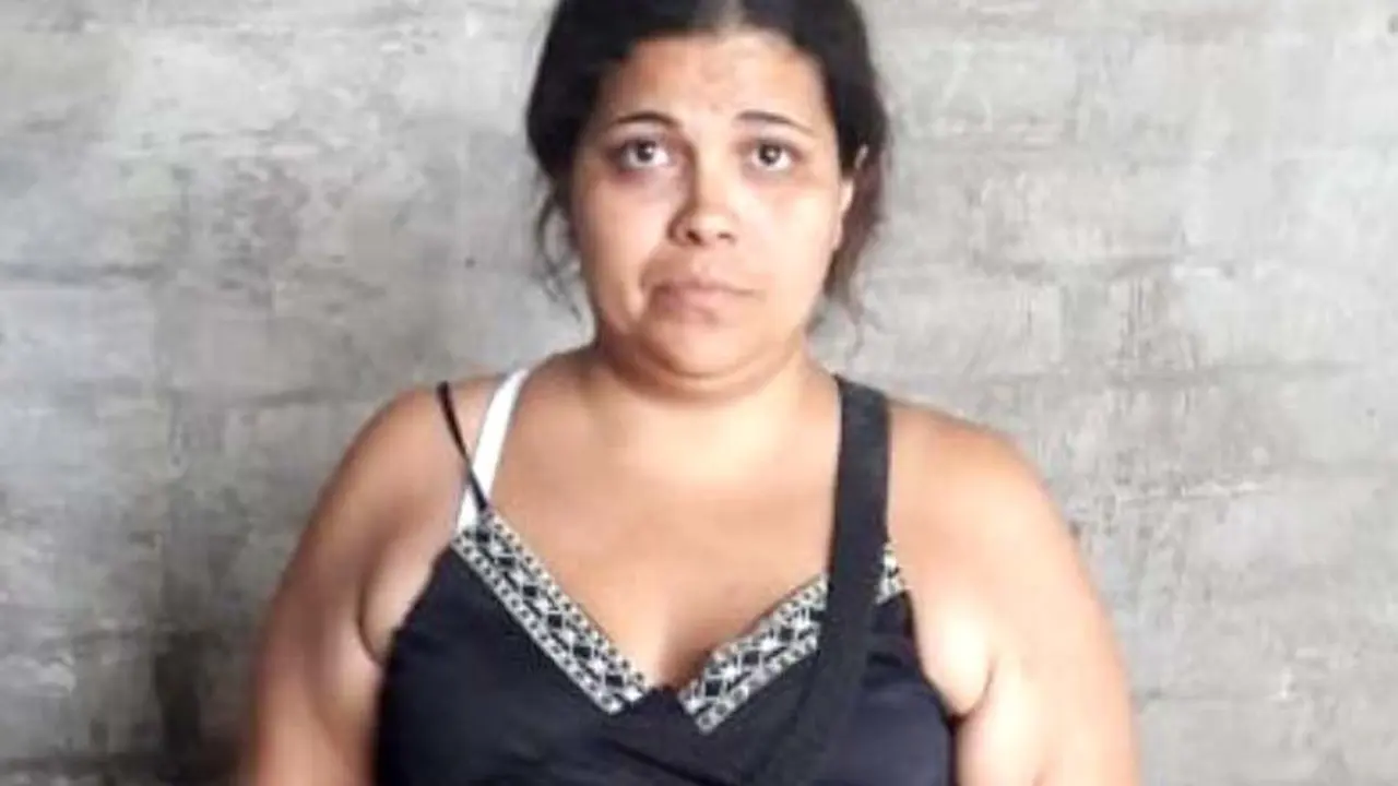 Detienen a mujer por abdonar a sus hijos