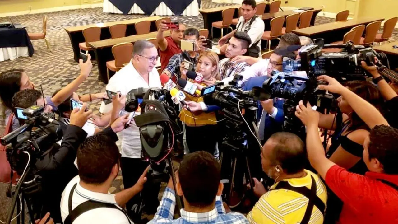 mauricio Vilanova alcalde de San Jos&eacute; Guayabal