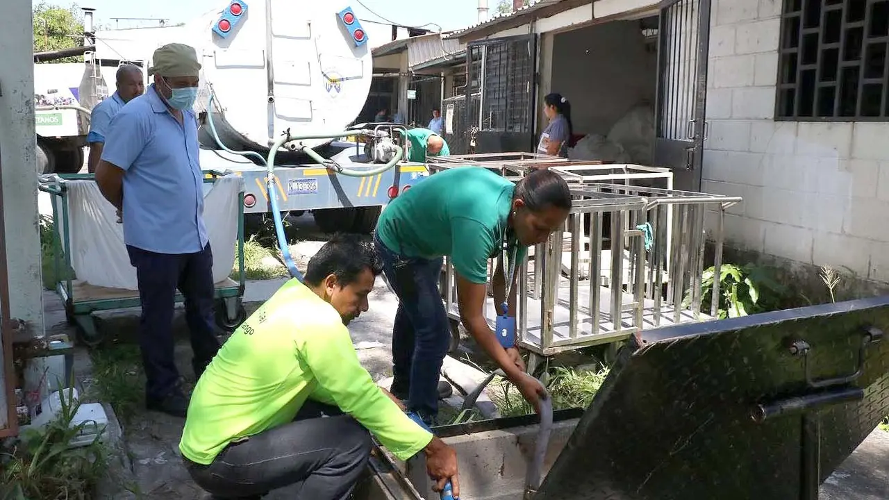 Hospital Molina Mart&iacute;nez 1