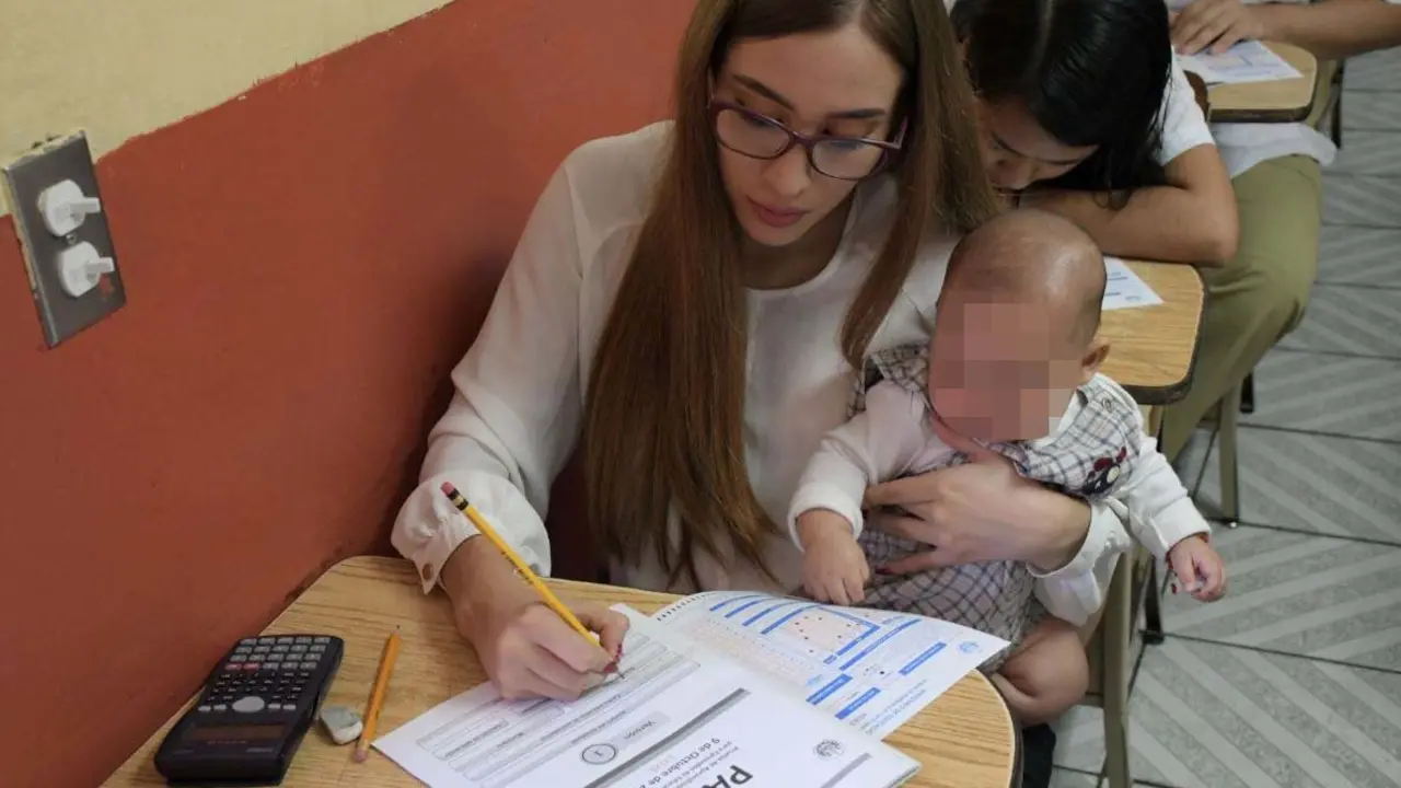 Se&ntilde;orita realiza PAES